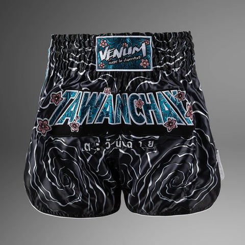 Short de Muay Thai Venum edicion especial Tawanchay