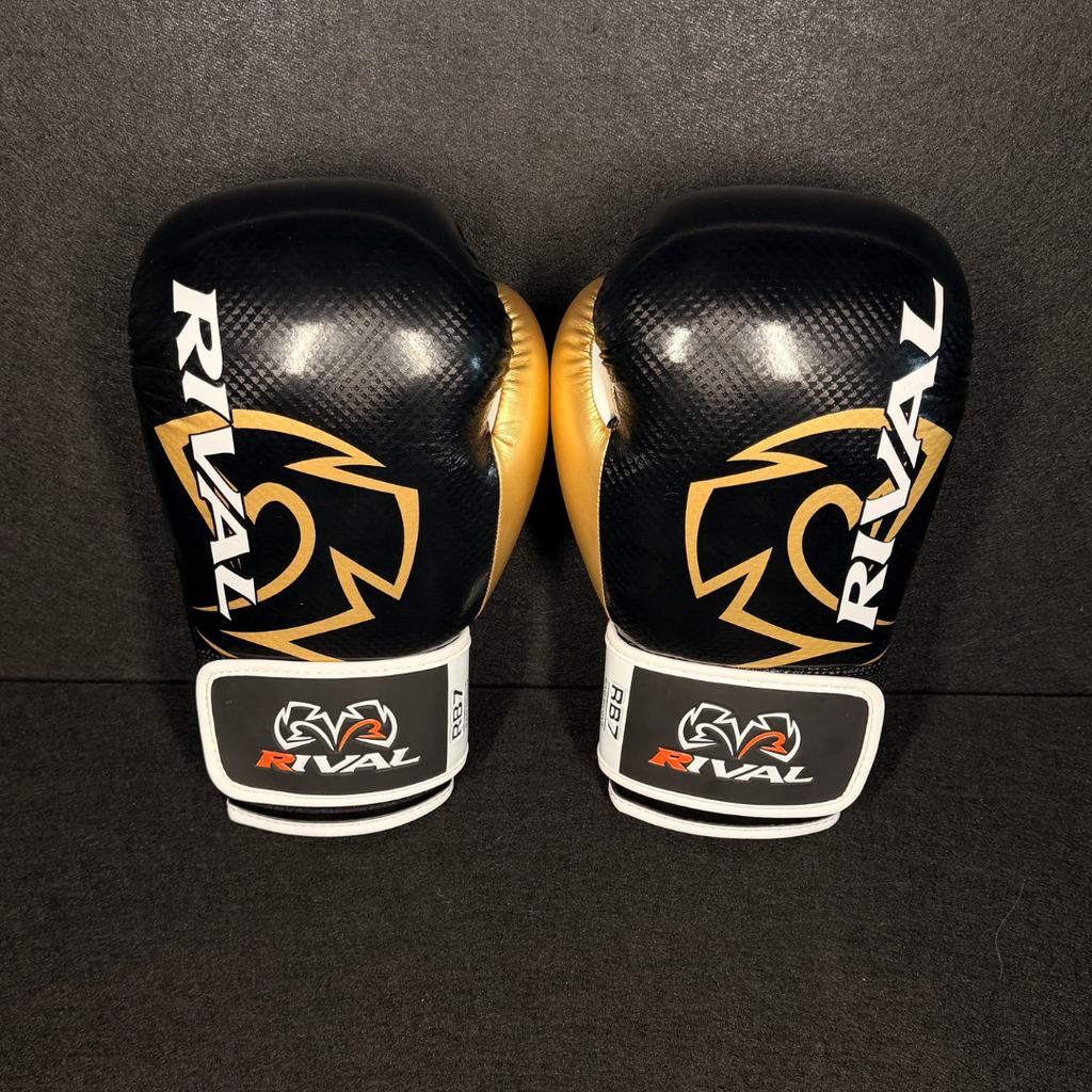 Guantes de boxeo Rival RB7