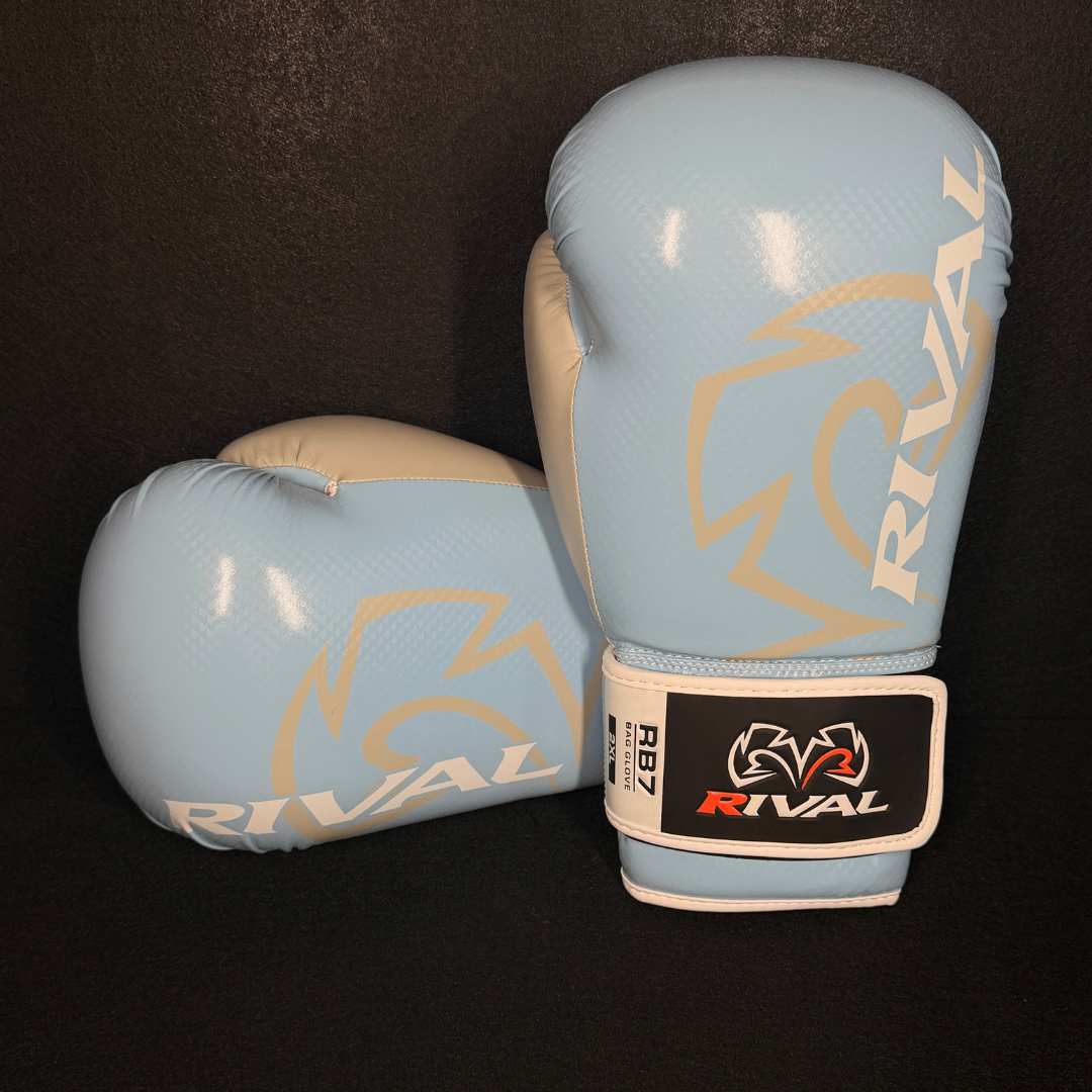 Guantes de boxeo Rival RB7