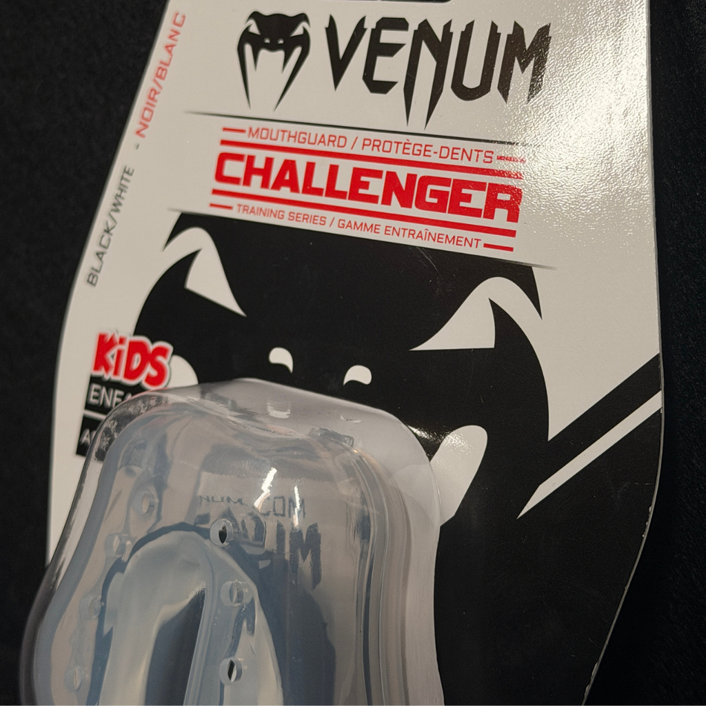 Protector bucal Venum Challenger Infantil