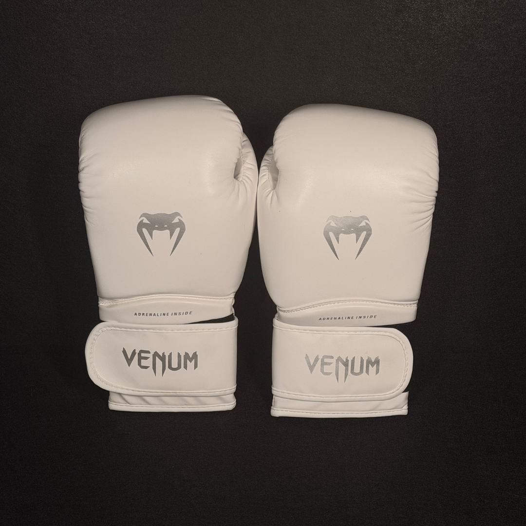 Guante de boxeo Venum mod. Contender 1.5