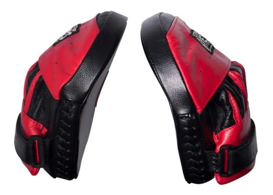 Manoplas curvas de piel Cleto Reyes