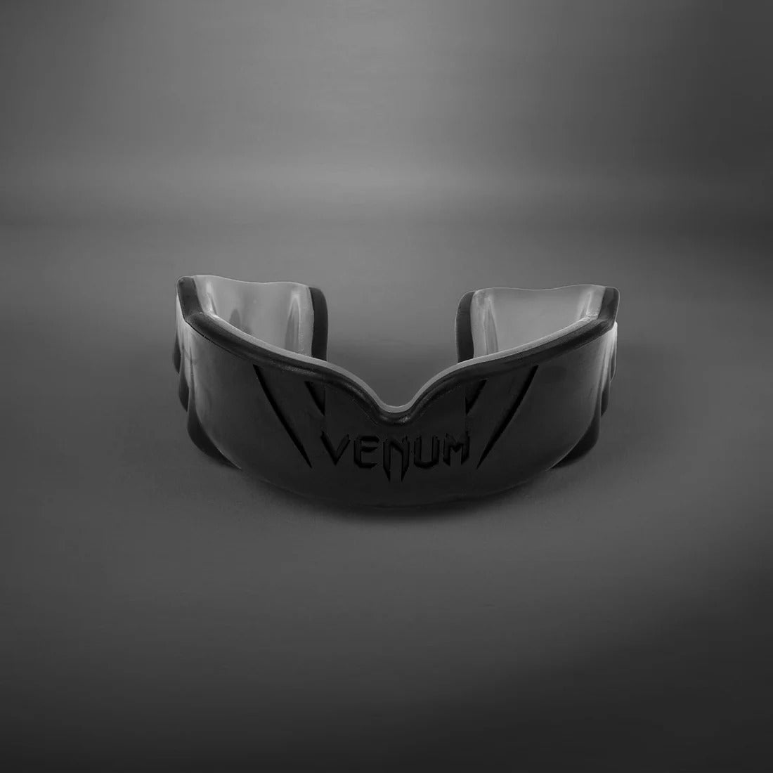 Protector bucal Venum Challenger
