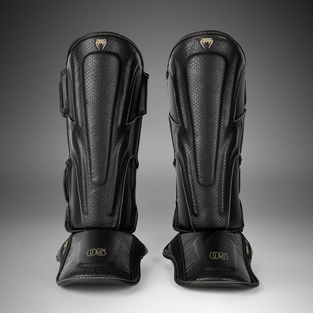 Espinilleras de Muay Thai/MMA Venum Impact Evo Scales