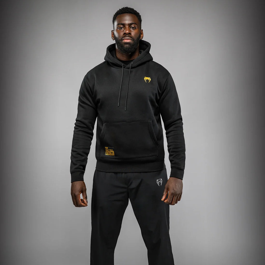 Sudadera Venum modelo Serpenti