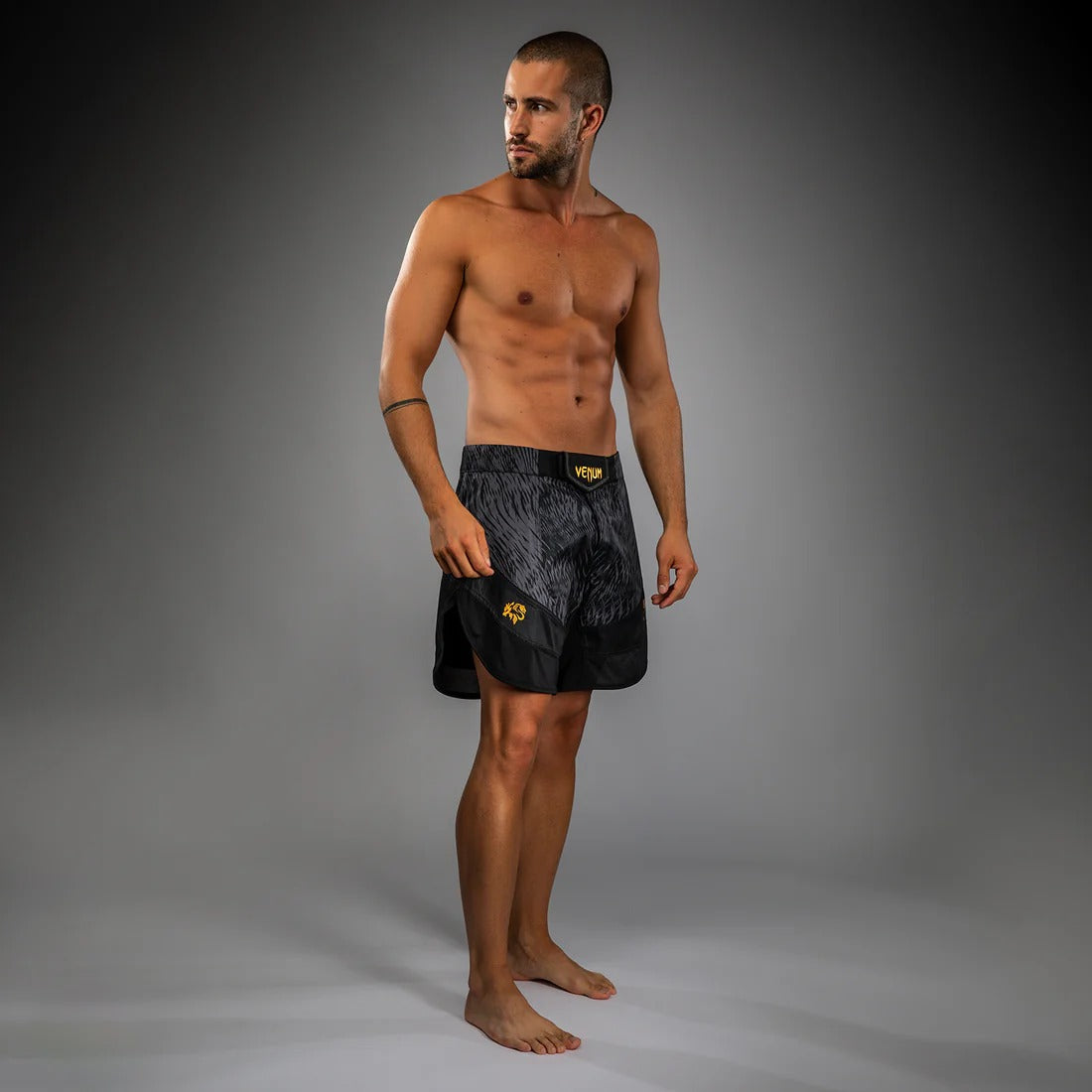 Short de pelea MMA Venum Chimaev