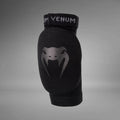 Coderas para MMA/Muay thai Venum Kontact