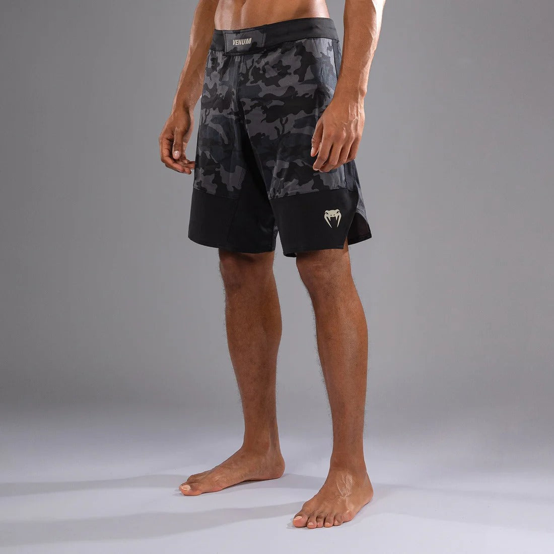 Short de entrenamiento MMA Venum Gi-Fit
