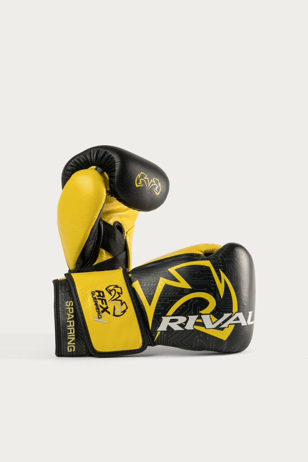 Guantes de boxeo Rival RFX Guerrero P4P Sparring | Pedido Especial